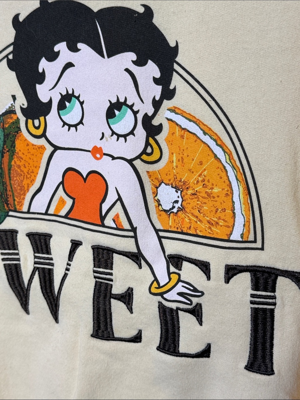 Betty Boop Sweet Oranges Graphic Sweatshirt Embroidered & Screen Print Small - Picture 3 of 8